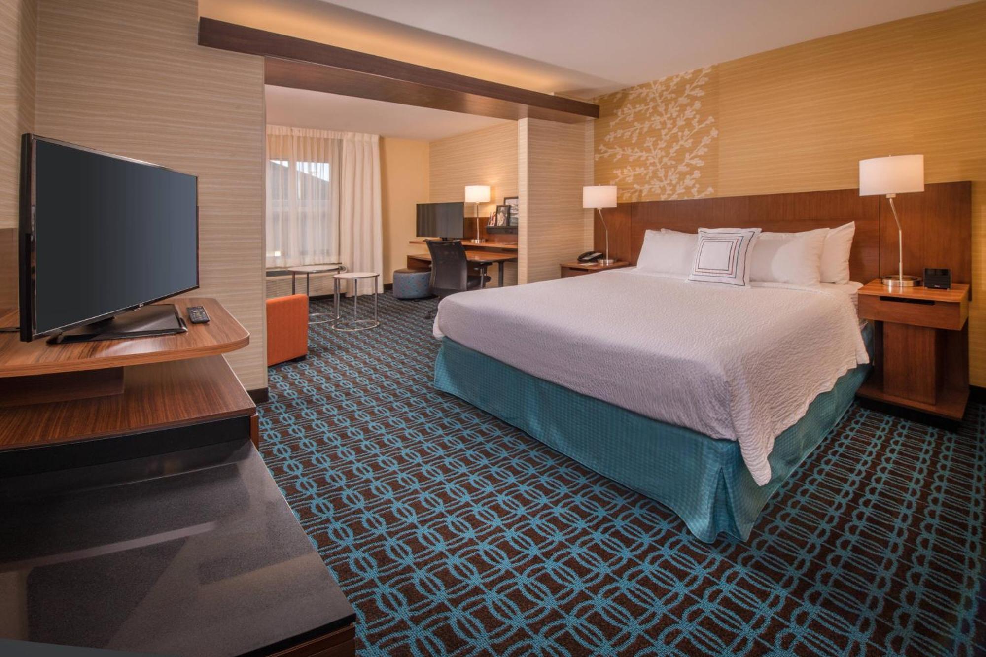 Fairfield Inn & Suites By Marriott Істон Екстер'єр фото