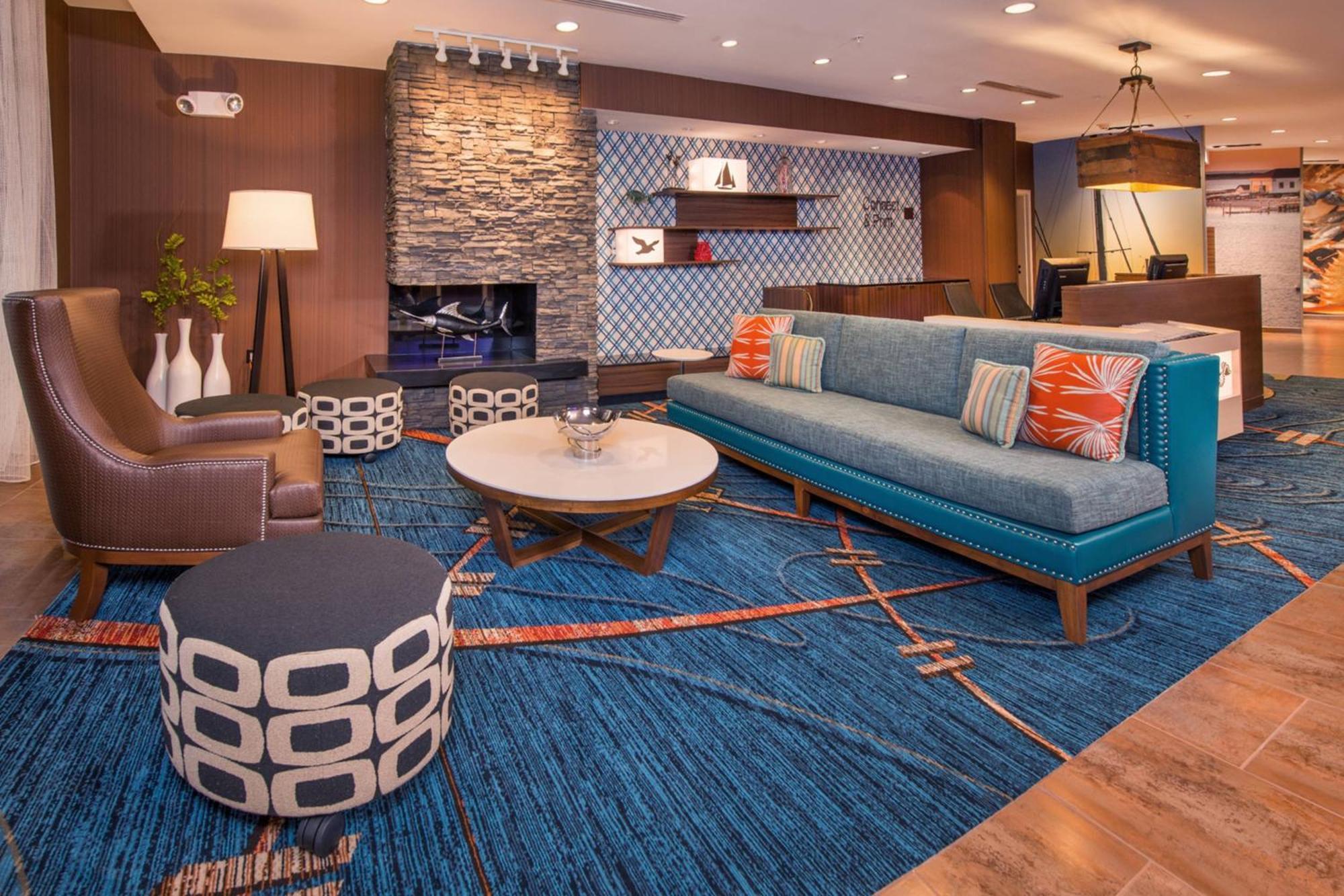 Fairfield Inn & Suites By Marriott Істон Екстер'єр фото